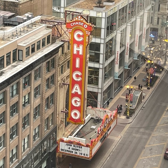 Meet your Posher, Claire - Picture 4 of 16